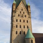 Paderborner Dom im Morgenlicht
